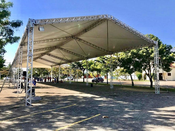BoxTruss P30: A Escolha Ideal para Coberturas de Eventos